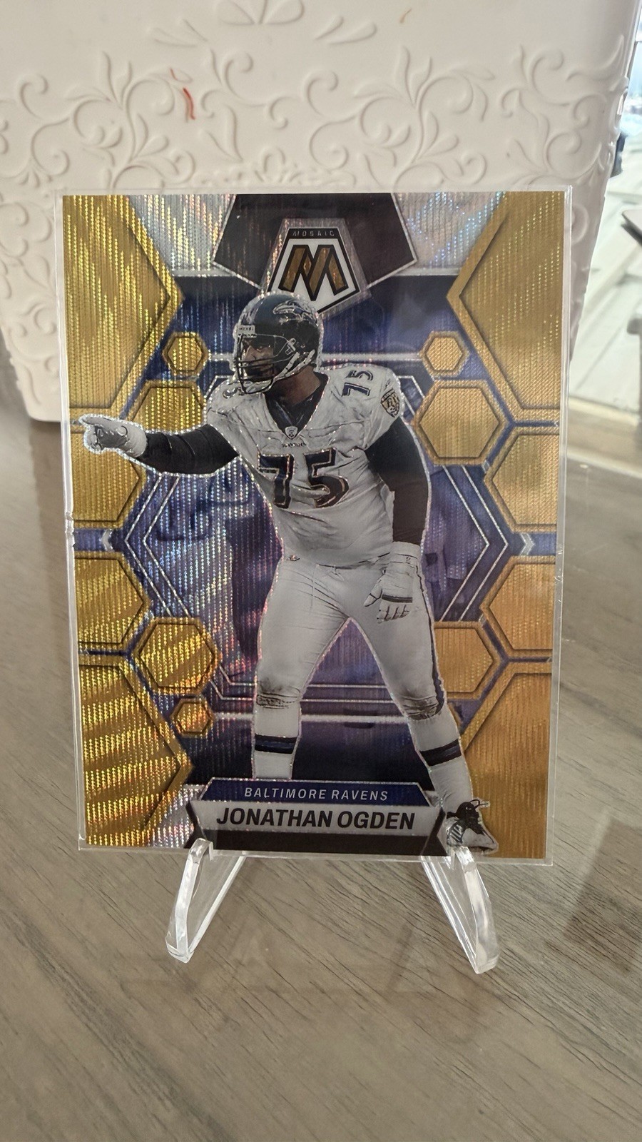 2023 Panini Mosaic - Jonathan Ogden #20 Gold Wave Mosaic Prizm 1/17