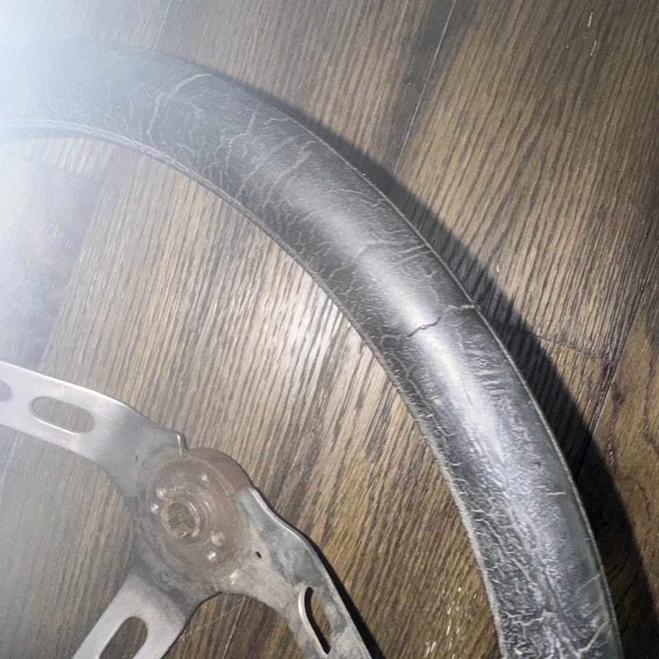 1972 1973 1974 1975 1976 1977 AMC Javelin AMX Hornet Gremlin steering Wheel OEM - Image 2 of 4