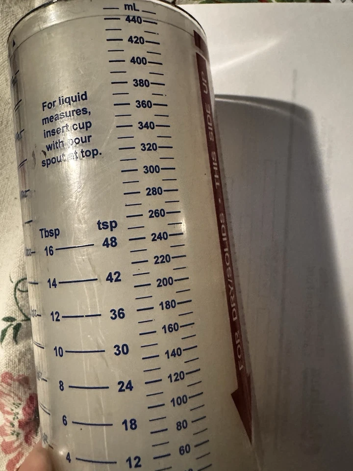 2000 vintage The Pampered Chef copo medidor líquido e seco suporte para 2 xícaras BOM - Imagem 2 de 4