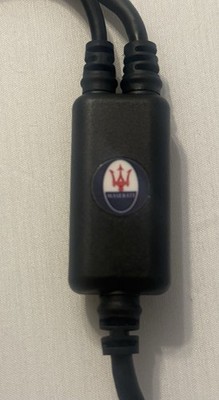 Genuine Maserati Quattroporte GranTurismo Music iPod iPhone Cable 30 Pin 251221