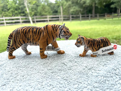 TOY TIGER AND CUB by Schleich/toy/14729/14730/tigers/NEW with tags