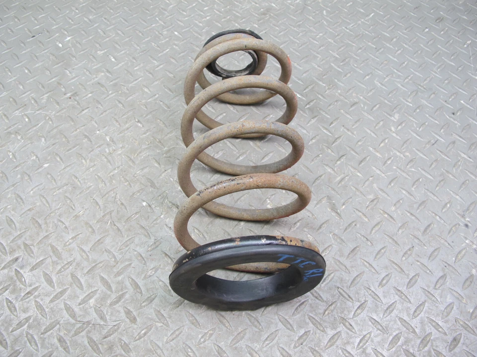 🥇75-82 JUEGO DE 2 MUELLES HELICOIDALES TRASEROS IZQUIERDO Y DERECHO TRIUMPH TR7 OEM Foto 3 de 4