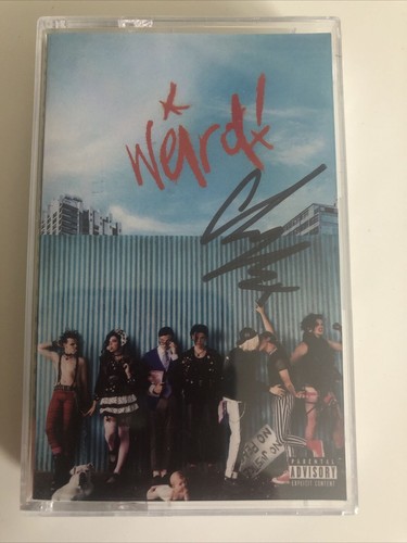 Yungblud Weird! Signed Cassette New Sealed - 第 1/4 張圖片