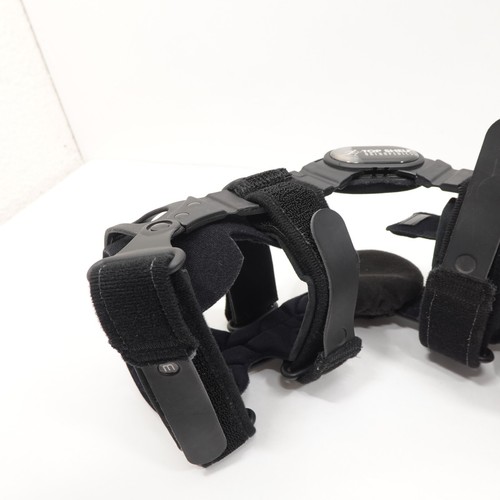 Breg Women’s ACL PCL Collateral Ligaments Knee Brace Small Left - Black - Picture 7 of 12