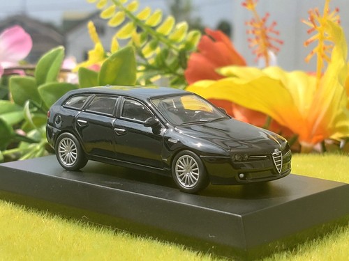 Alfa Romeo / 159 Sportwagon / 1/64 Diecast car / Kyosho - Imagen 6 de 24