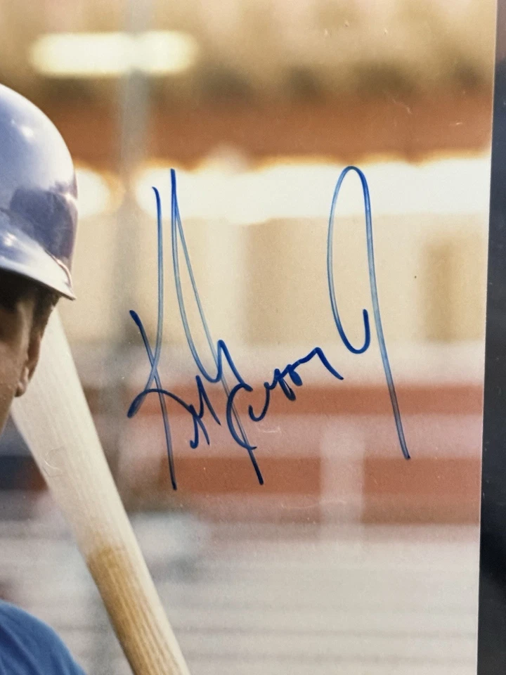 Ken Griffey Jr Mariners Vintage Rookie Era Signed Autograph 8x10 Photo JSA - Image 4 of 4