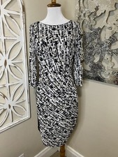 LAUREN RALPH LAUREN size 6 FORM FITTING PRINTED 3/4 SLEEVE STRETCH SHEATH DRESS