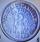 France 1943 2 Francs Aluminum Coin Travail Famille Patrie Uncertified — photo 1
