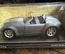 1:18 2004 FORD SHELBY COBRA HOT WHEELS Mattel