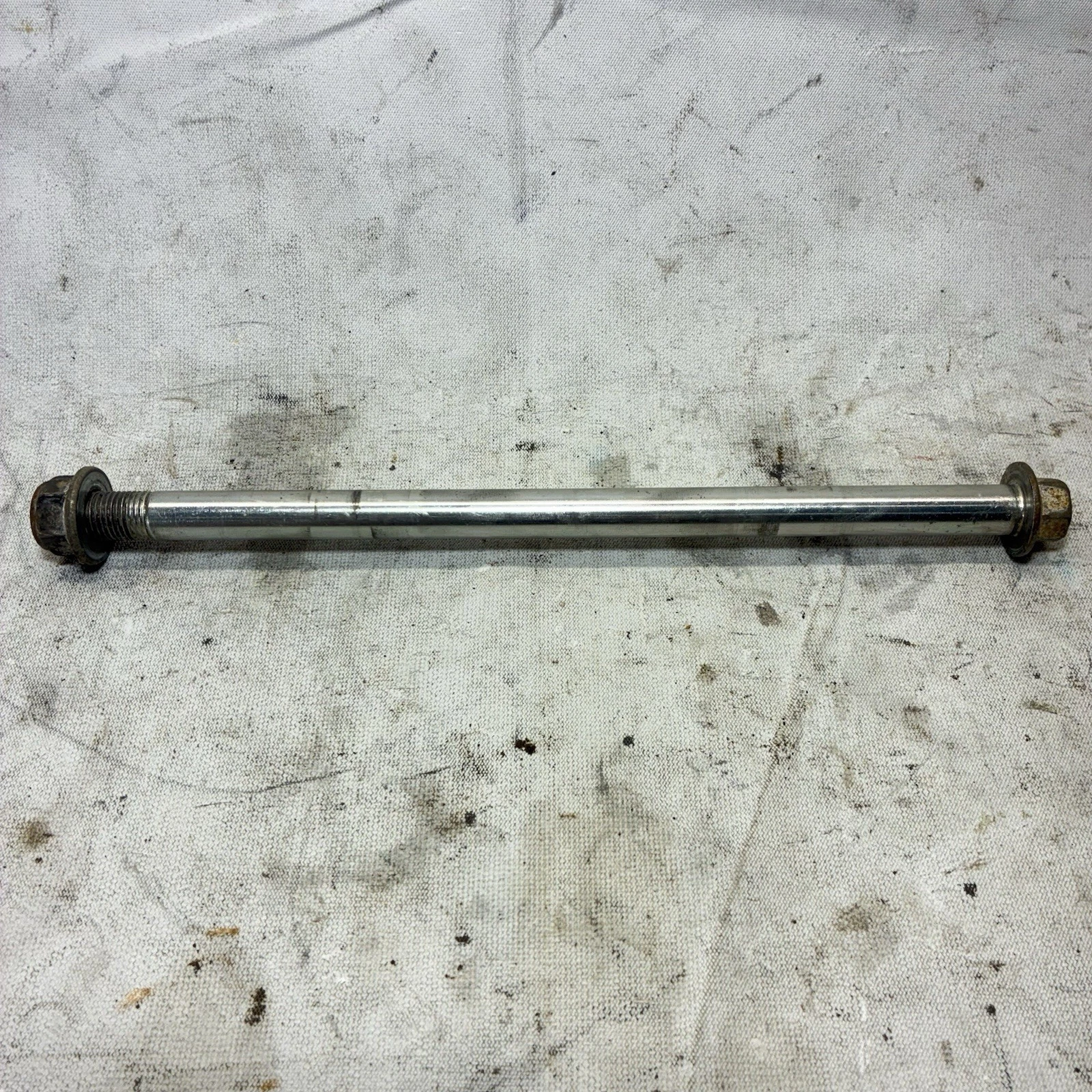 KX85 05 Front Axle Complete Wheel Bolt GENUINE OEM KAWASAKI KX 85 100 (2001-2013