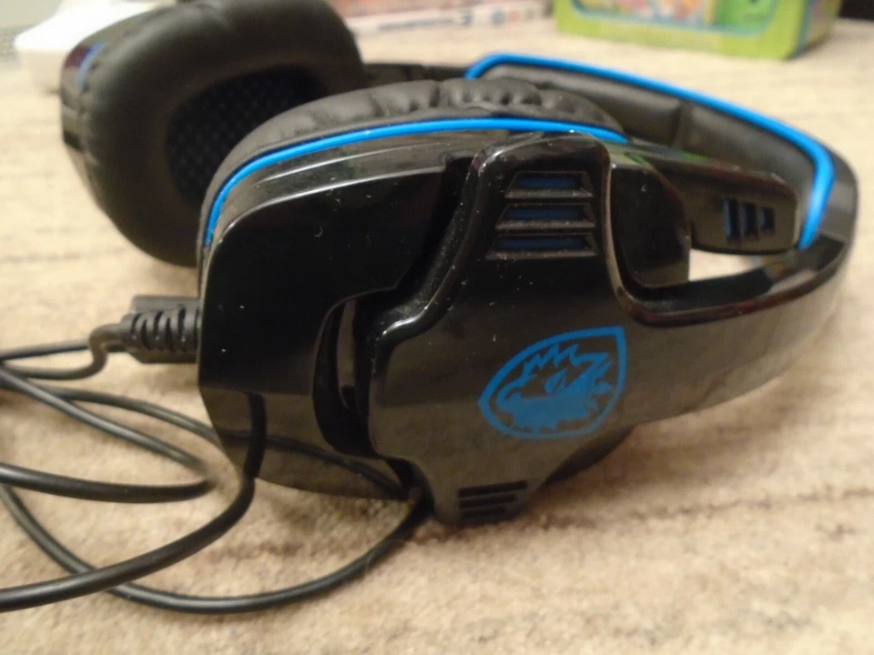 Sades SA-708GT Gaming Headset - Black / Blue - VGC & Work Great - Image 3 of 4