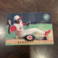 1995 Topps Stadium Club Virtual Reality Parallel #24 Barry Larkin Reds