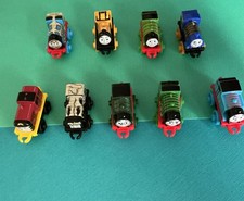 Thomas and Friends Minis Lot of 9 Trains Mattel