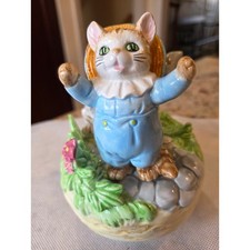 Beatrix Potter Tom Kitten and Mittens Musical Figurine Vintage