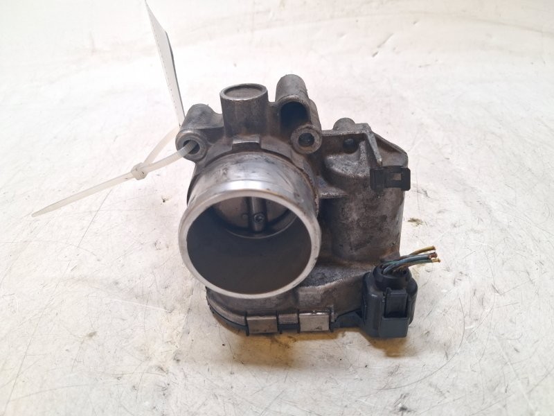 1745465 caja de mariposa FORD FIESTA VI 6° SERIE brufpK8251-335169