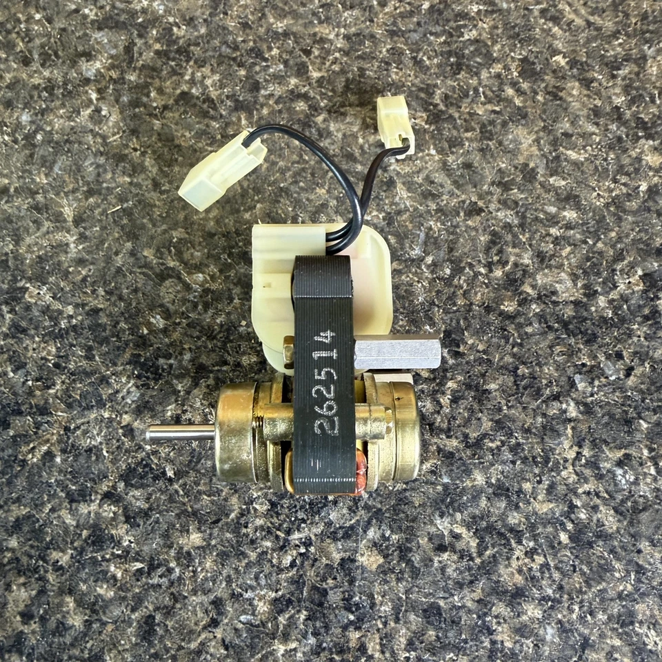 UPPCO Inc Model 57 120V 60Hz 0.65A Shaded Pole Motor with Torin 5-Blade HVAC Fan - Image 4 of 4