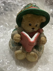 1995 Enesco Lucy Rigg & Co Chapeau Noelle Beth Bear Girl Caroler Ornament  NIB — photo 7
