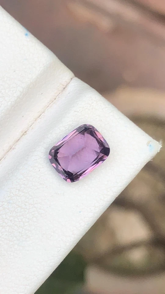 1.95 Ct Beautiful lavender voilet color spinel loose Gemstone from Srilanka - Image 4 of 4