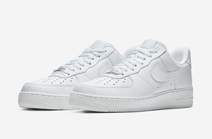 womens triple white air force 1