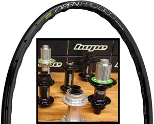 hope rs4 open pro road wheels