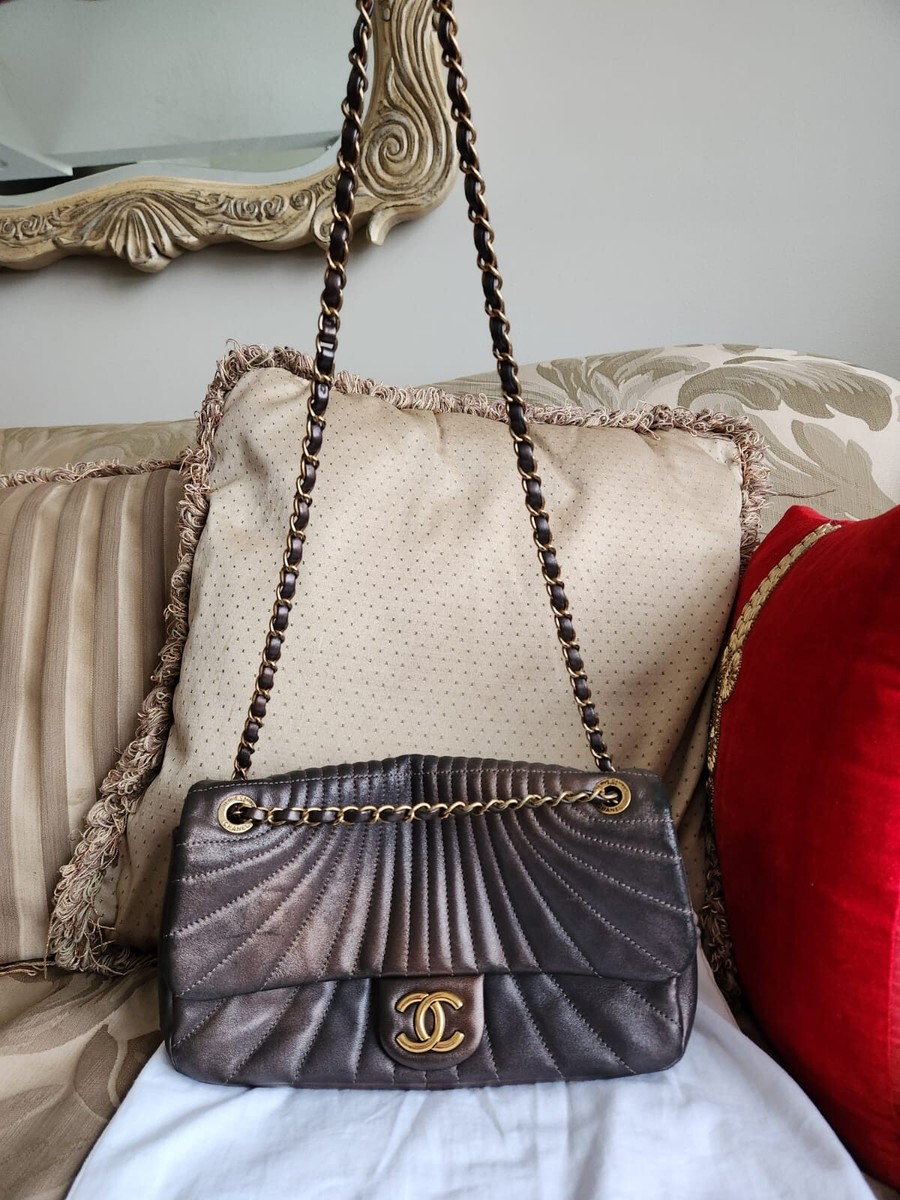 【CHANEL】Chanel in the mix flap bag ★シャネル【ランク:A】 Chanel In-The-Mix Flap Jumbo