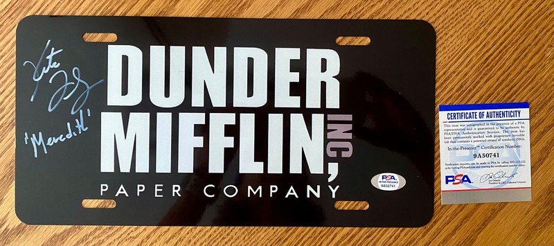 Kate Flannery The Office Meredith Palmer Dunder Mifflin Signed License Plate PSA