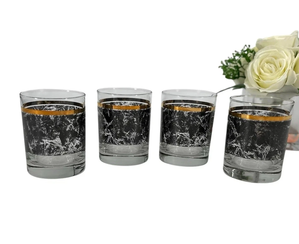 Vasos de whisky de colección con borde dorado de mármol negro Lowball On the Rocks MCM Barware Foto 4 de 4