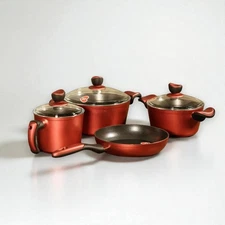 Cookware Set. Elite Bio Titanium Coating. Non-stick. Red color.