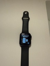 Apple Watch SE - 1st Gen - Space Gray Aluminum Case - 40mm - Green Sport Band