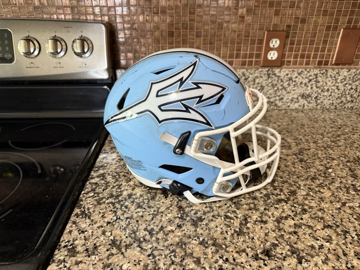 Riddell SpeedFlex Football Helmet Matte Carolina Blue w/ Facemask