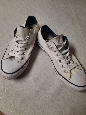 Converse All-Star Unisex Low-Top Basketball Sneakers Size 7 Men/ Size9 Woman