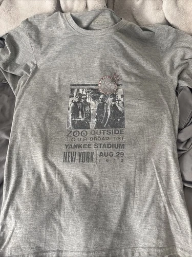 U2 Zoo TV 1992 Vintage Concert Tour Band Tee Size Large, Sin 1990s vintage concert t-shirt, vintage, size L, single stitch, B+ condition