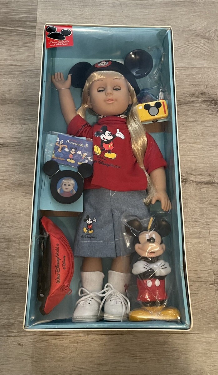 Vintage retired My Disney Girl doll 18