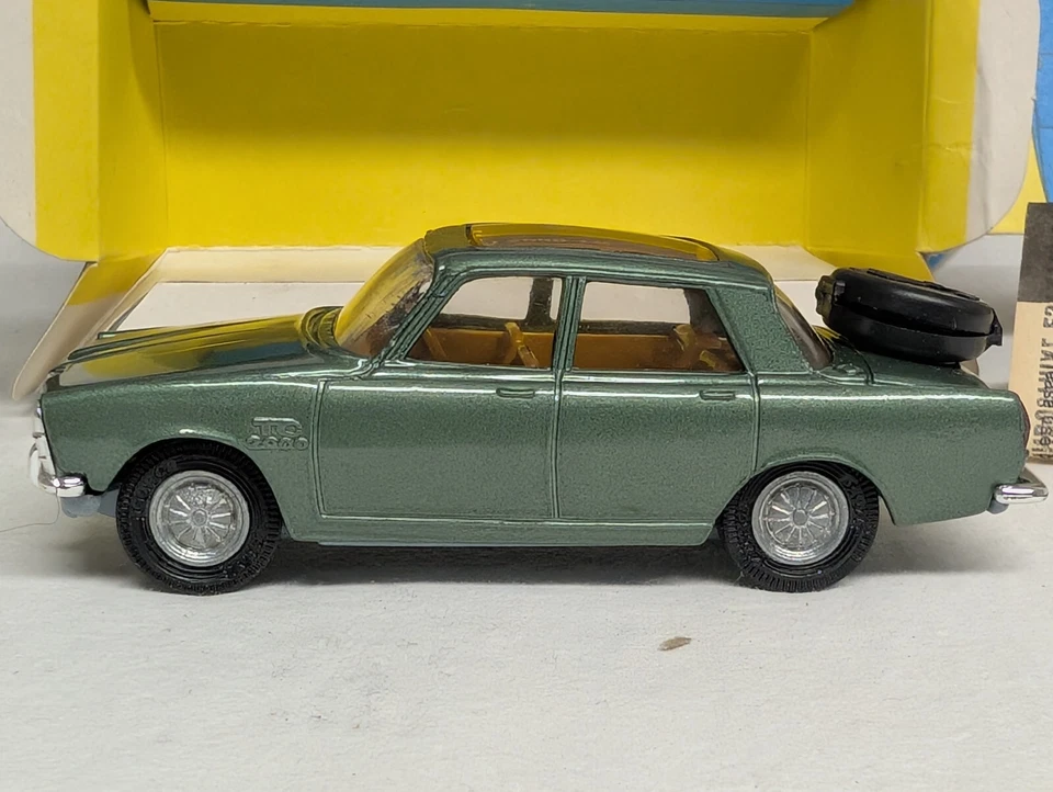 Corgi Toys 275 Rover 2000TC Vintage original modelcar - Bild 4 von 4