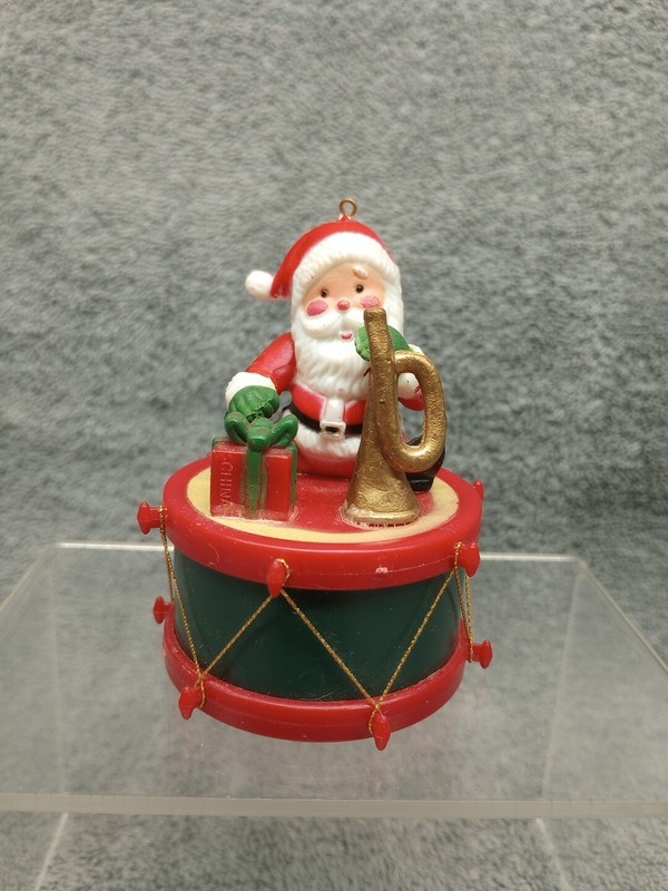 Vintage Santa Claus Sitting On A Drum Christmas Ornament