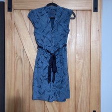 edme' & esyllte Blue Dress - Size 4 - used in great condition.