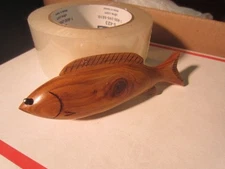 DICK DON TRUDELL  ICE  FISHING SPEARING DECOY CONTEMPORARY XMAS ORNAMENT 90 A10