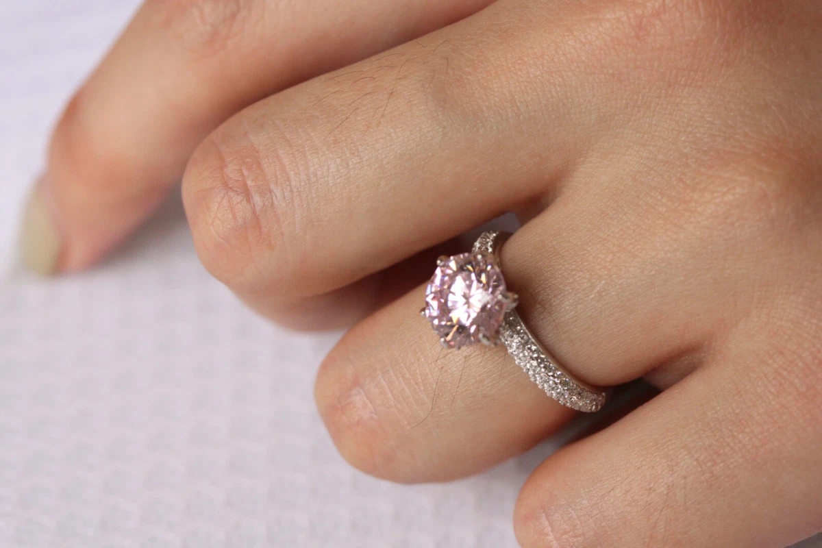Small pink diamond ring deals