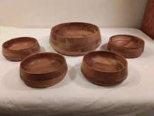 Wooden Salad Bowl Set Of 4, Serving Bowl 9" Diameter, Individual Bowls 5.5"