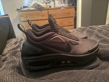 Nike Adapt Auto Max Triple Black for Sale | Authenticity