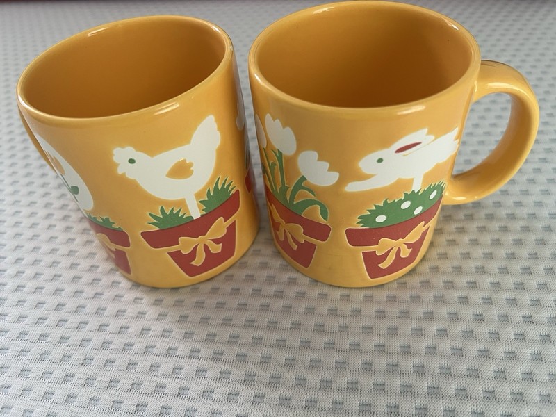 Waechtersbach Coffee Mug Set Yellow Spring bunny Chicken Red Flower Pot Spain