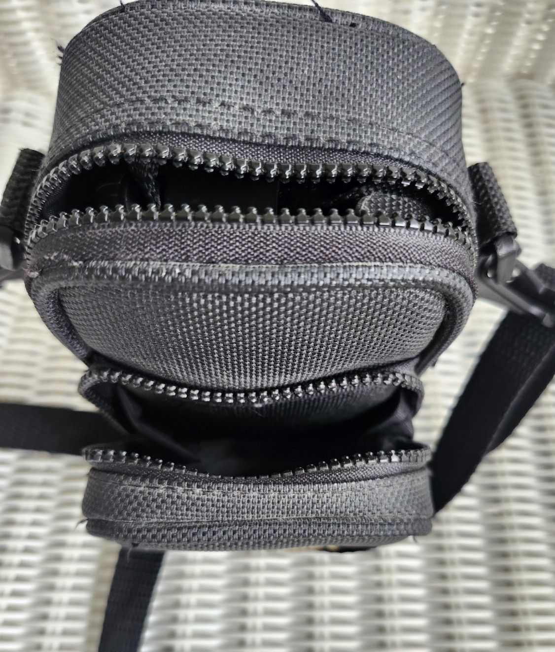 PENTAX IQZoom EZY AUTO FOCUS POINT & SHOOT FILM CAMERA 35mm Tested Working