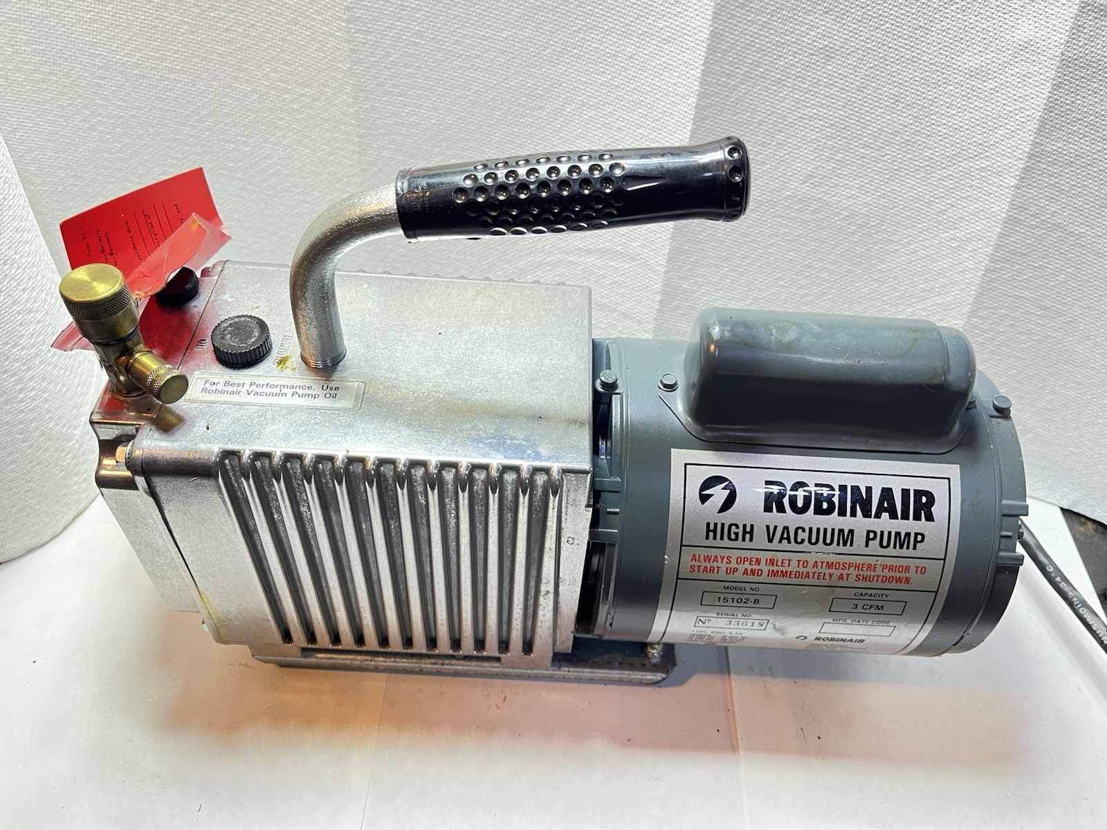 Robinair High Vacuum Pump Model 15102-B 3CFM used