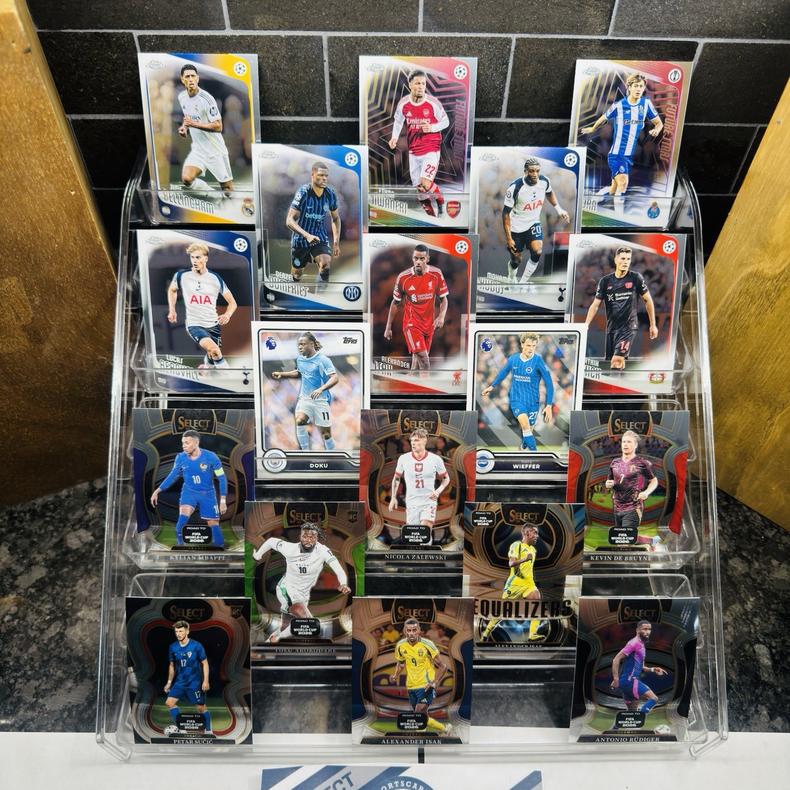 360+ FIFA Soccer Card LOT 2025-26 Topps Chrome Select Prizm RC Inserts Parallels view 16