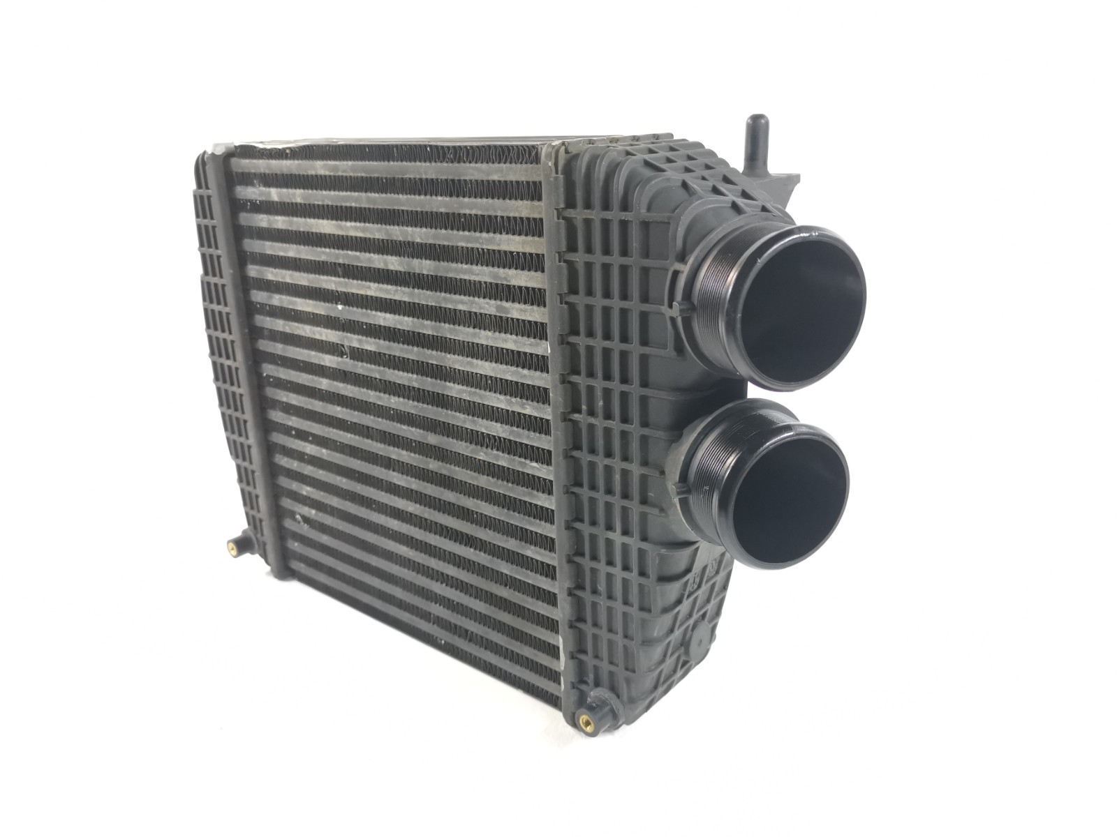 Maserati Ghibli S 3.0 Q4 2014 Right Passenger Side Turbo Intercooler 16474840