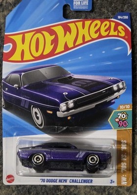 2025 Hot Wheels H Case 70s Vs. 90s #164 70 Dodge Hemi Challenger Purple