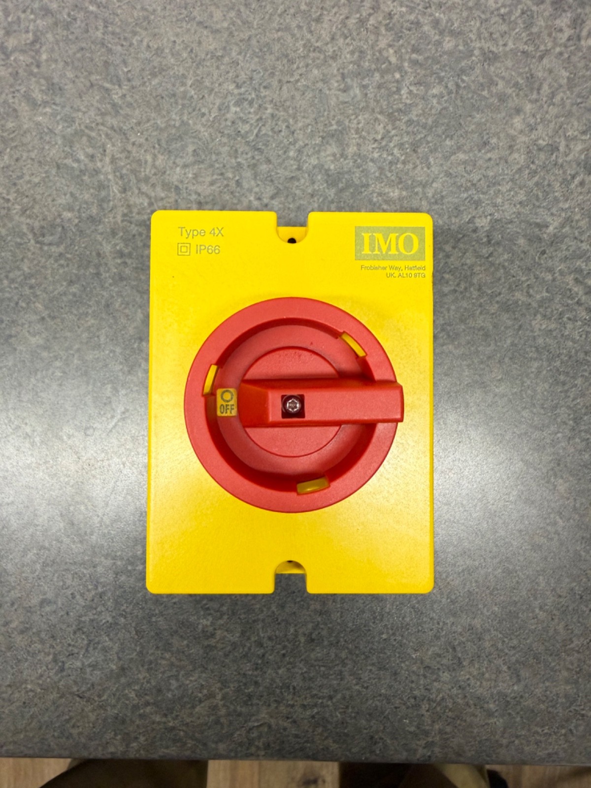 IMO PE69-3032 / PE693032 (NEW) Emergency Disconnect