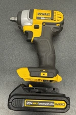 Dewalt Cordless Impact Wrench DCF883