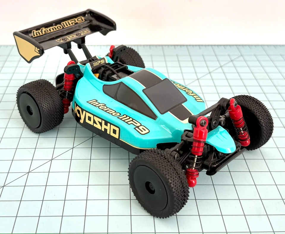 Kyosho Mini-Z Inferno MP9 TKI3 Buggy Emerald Green 32091EGBK + 2.4 GHz Radio - Image 3 of 4