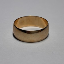 9ct Gold Ring Hallmarked Thick Wedding Band 3.83g Size S